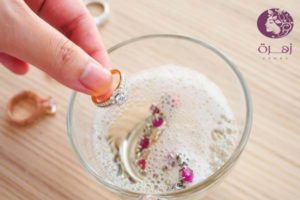 الفضة | أشهر 12 نصائح للمحافظة على لمعانها 