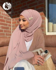 إكسسوارات الحجاب | أهم 6 أنواع مناسبة لها