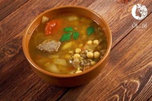 أفضل 3 طرق لعمل شوربة الحريرة